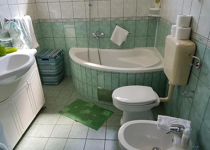 Iskra Апартаменти *